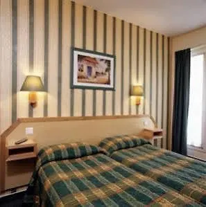 Maison Du Pre Hotel Paříž