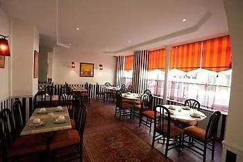Hotel Maison Du Pre Paris